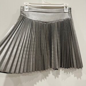 ZARA GIRLS FAUX LEATHER SILVER SKIRT 13-14 $32.90